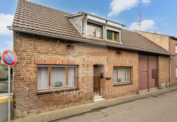 Charmantes Einfamilienhaus mit Innenhof und großem Garten!