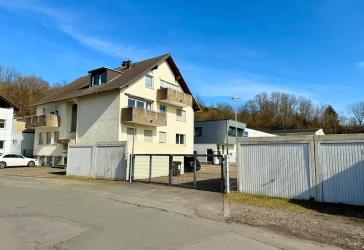HOCHWERTIGES WOHN - UND GESCHÄFTSHAUS MIT GEWERBEEINHEITEN, GARAGEN UND AUSSENSTELLPLÄTZEN !!!