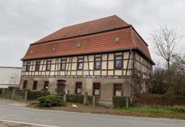 vermietetes Mehrfamilienhaus in Bornstedt ( Mansfelder Land)