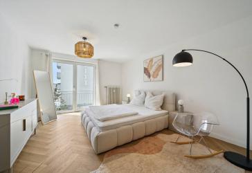 Charmante 1,5-Zimmer-Stadtwohnung in Bestlage von Friedrichshafen - frisch Renoviert & Möbliert