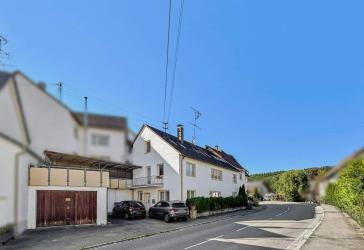 Jungnau: Großzügiges Wohnen mit eigener Gartenoase - saniertes Haus mit viel Platz