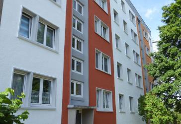 helle 3-Raum-Wohnung mit Balkon und kostenl. Stellplatz