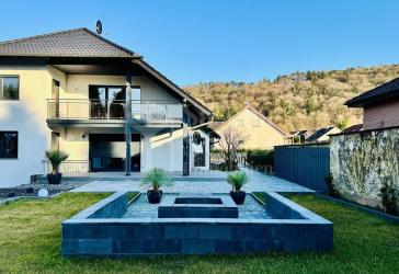 Vorschaubild Villa