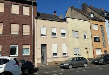 Geräumiges Einfamilienhaus Zentrum Rheydt Nahe Bahnhof