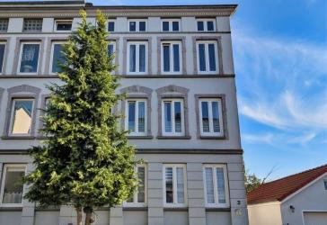 Zentral gelegenes vollvermietetes MFH für Kapitalanleger