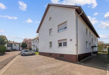 Attraktive Kapitalanlage: MFH teilvermietet - 4 Wohnungen mit 6 Stellpl. in 77876 Kappelrodeck