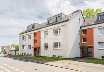 Helle 3-Zimmer-Eigentumswohnung mit PKW-Garage und Stellplatz, sofort frei.