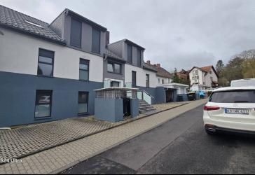 Moderne 172 m² Erdgeschosswohnung mit 400 m² Privatgarten & Gartenhaus in Kassel-Harleshausen