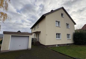 Zweifamilienhaus mit ausgebautem Dachgeschoss