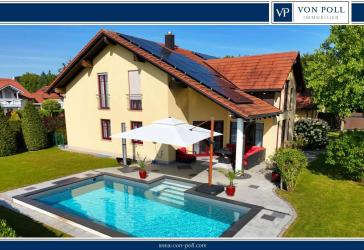 Wo Alltag zur Auszeit wird: Familienhaus mit Büro, Pool und Weitblick