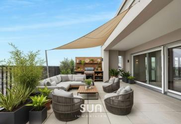 LUXURIÖSES PENTHOUSE mit beeindruckender Aussicht und Dachterrasse in Frankfurt