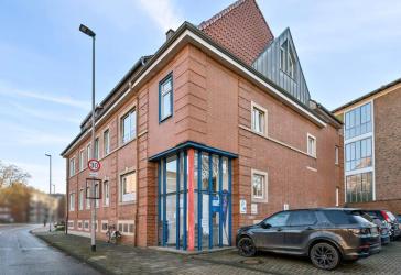 Charmante Souterrainwohnung mit eigenem Eingang - sofort bezugsfrei in Zentrumslage von Münster
