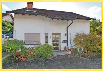 360 Grad: Fröndenberg-Einfamilenhaus in sehr ruhiger Siedlungslage.