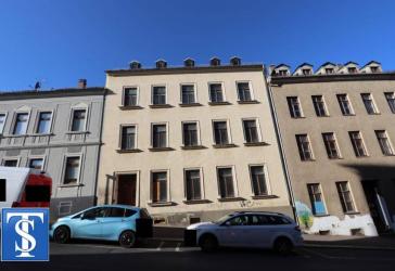Objekt-Nr.: 12421 - Mehrfamilienhaus mit Öfen im Zentrum von Plauen wartet auf Sanierung