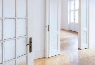 Kapitalanlage in Wilmersdorf | Klassische 5-Zimmer-Altbauwohnung mit Balkon & Loggia (vermietet)!