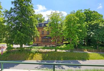 Attraktive 2-Zi.-Wohnung mit Südbalkon in Traunstein Nähe Wartberghöhe Perfekt als Kapitalanlage!