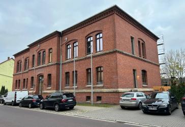 Exklusive 3- Zimmer Wohnung mit EBK,Balkon u. SP zu vermieten!