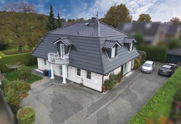 Repräsentatives Einfamilienhaus für die große Familie in Seevetal-Fleestedt