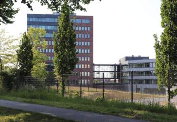 Bei Rendsburg: 1-A Kanalblick, repräsentative Büroflächen! OTTO STÖBEN!