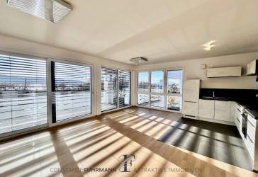 VERKAUFT: Exklusive, stadtnahe, 3-Zimmer-Whg, barrierefrei, mit TG-Stellpl.+ Seesicht-Balkon