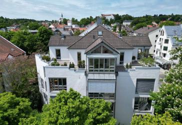STARNBERG: REPRÄSENTATIVES PENTHOUSE IN BESTER LAGE!