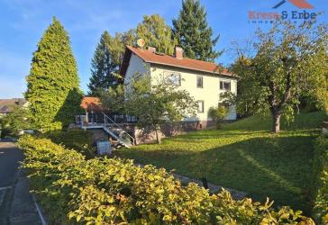 Fachwerkhaus mit viel Potenzial, großem Grundstück, Baumbestand, Scheune und vielen Stellflächen