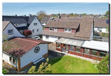 Einfamilienhaus mit herrlichem Garten, gute Lage Wolfhagen