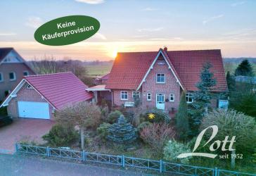 ++ Repräsentatives Wohnensemble mit Gartenidylle in Großefehn! ++