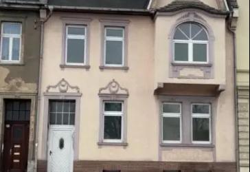 sanierte 2 Raum Wohnung