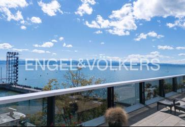 Einzigartiges Penthouse mit unverbaubarem 180° See- & Bergblick