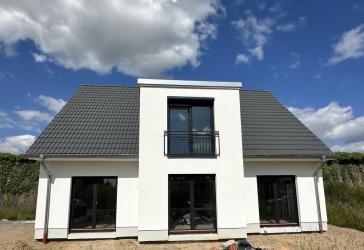 Modernes Einfamilienhaus in Rees - Wohnen mit Stil und Effizienz auf 1.250 m² Grundstück