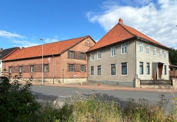 Mitten in Elze: 4.792 m² Hofgrundstück
