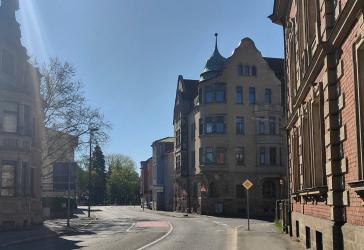 Tolle Jugendstil-Altbauwohnung - mit Grünflächen des neuen Ernstplatz-Areals direkt vor der Tür...