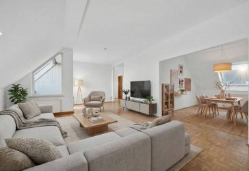 Exklusive Dachgeschosswohnung mit Gestaltungspotenzial und zwei Terrassen in Untergiesing-Harlaching