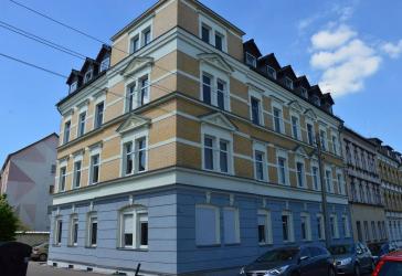 Charmante 3-Raum-Wohnung mit Garage - viel Platz & Tageslicht im 2. Obergeschoss