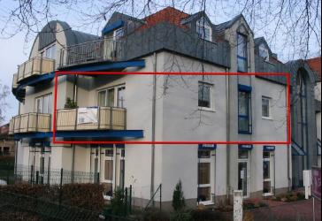 zentrale Wohnung für Zwei mit Aufzug und Balkon