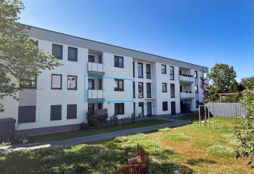 Neuwertige & möblierte Eigentumswohnung in Ostseenähe