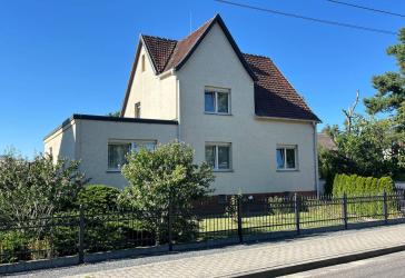 Wohnen im kleinen Spreewald - charmantes Haus mit Nebengbebäude und Garten in Wahrenbrück!