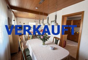 VERKAUFT Charmantes Einfamilienhaus mit Garten und Potenzial zum Wachsen in Singen-Südstadt
