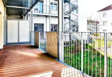 Stilvolle Stadtresidenz mit Balkon und Garten - ruhig, grün, zentral!