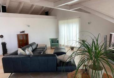 Charmante, neuwertige, helle 2,5-Zi. Loft-Wohnung in Friedrichshafen!!
