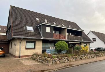 Vermietetes Mehrfamilienhaus mit 5 Wohneinheiten in Büsum (Erbpachtgrundstück)