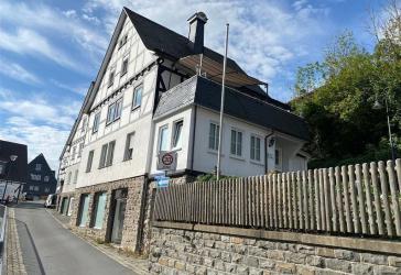 Vorschaubild Mehrfamilienhaus