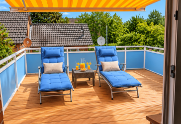 Provisionsfrei + Eigenland: 46 m², 3-Zimmer-Wohnung mit sonniger Dachterrasse in ruhiger Wohnlage in Büsum – ca. 1,4 km zum Strand