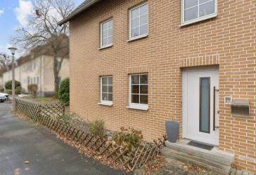 Vorschaubild Reihenendhaus