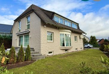 Traumhaftes Einfamilienhaus im Leintor! Beheizter Keller / Brunnen / Alarmanlage / Doppelgarage!