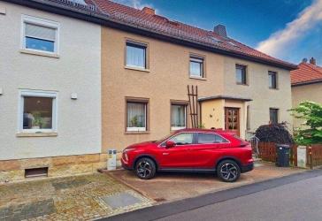 Wohnen mit Charakter und Potenzial - Reihenmittelhaus in Pirna