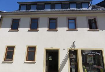 Anleger aufgepasst! Saniertes Mehrfam.-Reihenhaus in Leutenberg