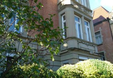 4 Zi Stuttgart Mitte Denkmal Balkon mit Gartenzugang