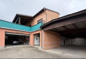 Vorschaubild Mehrfamilienhaus